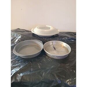 Mirro 8"x1.5" & Unbranded 8"x1.5" Nonstick Cake Pan 9"x1.5" Pie Pan With Carrier